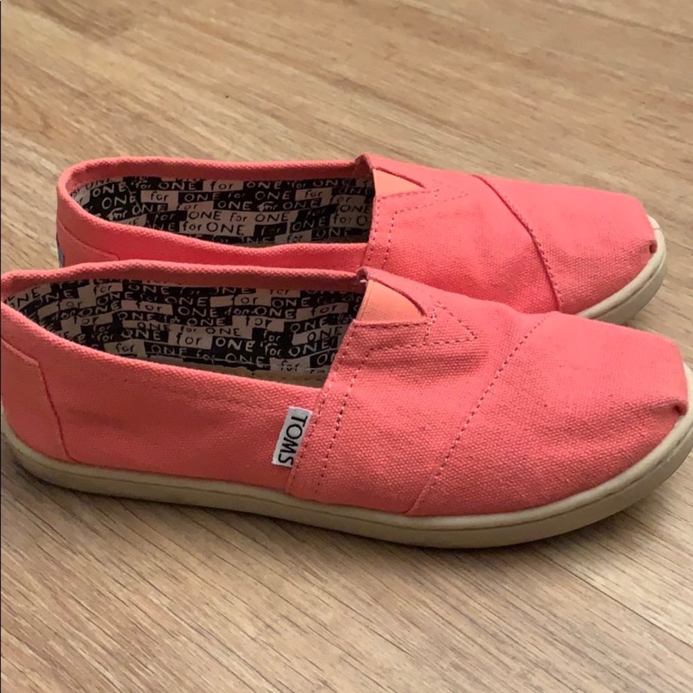 Pink Tom’s - Picture 5 of 5